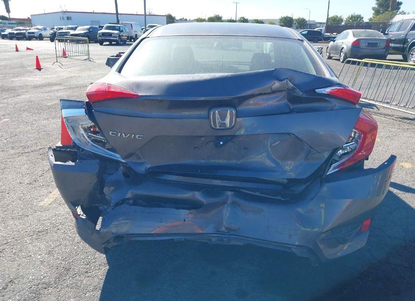 Photo 6 of 2018 Honda Civic LX (VIN 2HGFC2F5XJH518552)