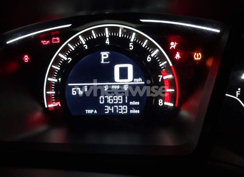 Photo 7 of 2018 Honda Civic LX (VIN 2HGFC2F5XJH520527)