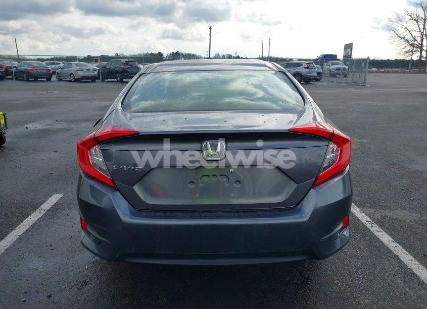 Photo 16 of 2018 Honda Civic LX (VIN 2HGFC2F5XJH526070)