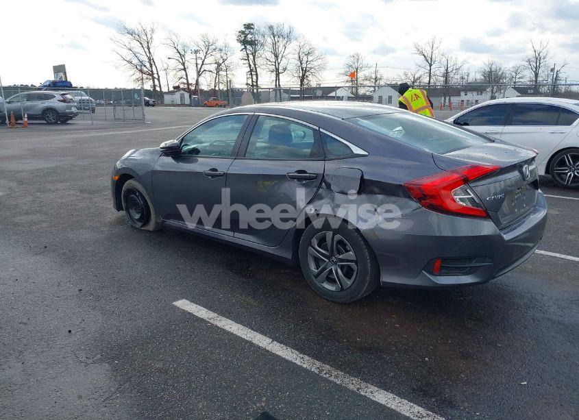 Photo 3 of 2018 Honda Civic LX (VIN 2HGFC2F5XJH526070)