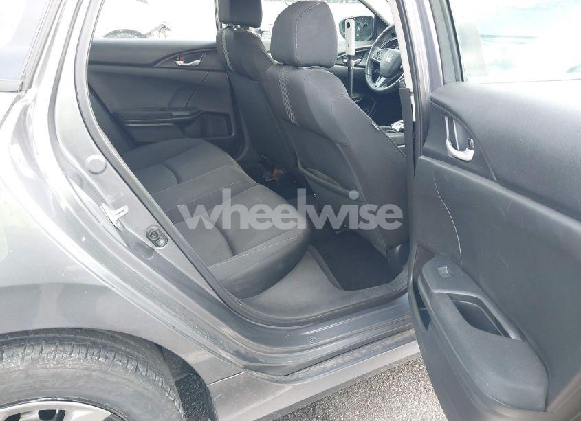 Photo 8 of 2018 Honda Civic LX (VIN 2HGFC2F5XJH526070)