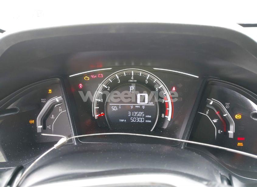 Photo 7 of 2018 Honda Civic LX (VIN 2HGFC2F5XJH540941)