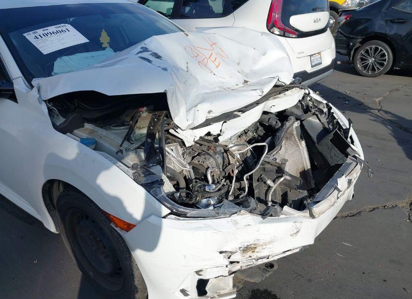 Photo 6 of 2018 Honda Civic LX (VIN 2HGFC2F5XJH541037)