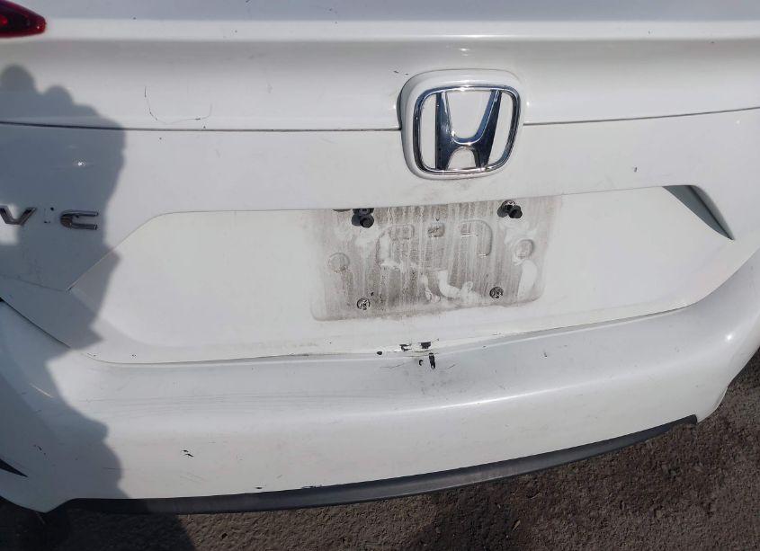 Photo 18 of 2018 Honda Civic LX (VIN 2HGFC2F5XJH555911)