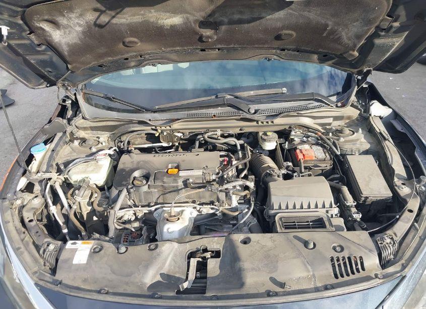 Photo 10 of 2018 Honda Civic LX (VIN 2HGFC2F5XJH559778)