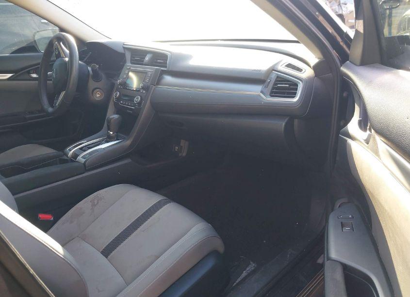 Photo 5 of 2018 Honda Civic LX (VIN 2HGFC2F5XJH559778)