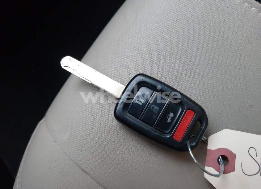 Photo 11 of 2018 Honda Civic LX (VIN 2HGFC2F5XJH566486)