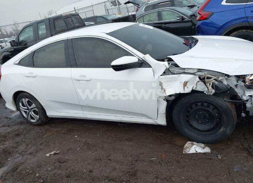 Photo 14 of 2018 Honda Civic LX (VIN 2HGFC2F5XJH566486)