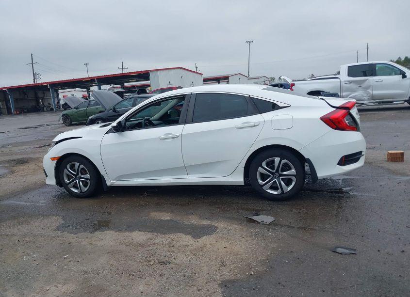 Photo 14 of 2018 Honda Civic LX (VIN 2HGFC2F5XJH582266)