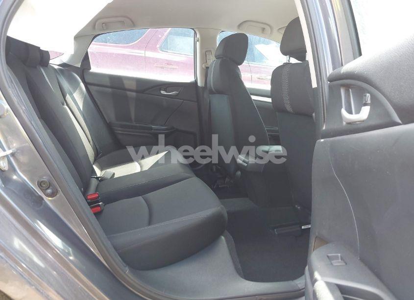 Photo 8 of 2018 Honda Civic LX (VIN 2HGFC2F5XJH586527)