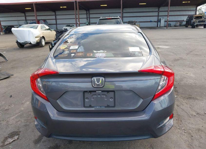 Photo 16 of 2018 Honda Civic LX (VIN 2HGFC2F5XJH593977)