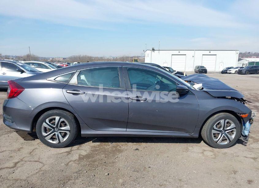 Photo 12 of 2018 Honda Civic LX (VIN 2HGFC2F5XJH602645)
