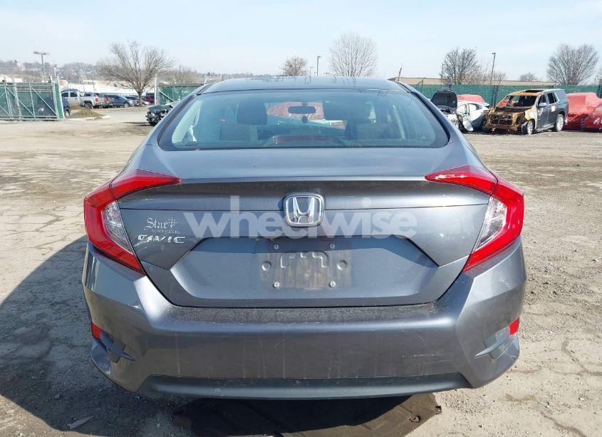 Photo 15 of 2018 Honda Civic LX (VIN 2HGFC2F5XJH602645)
