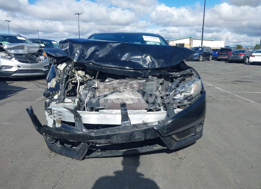 Photo 12 of 2018 Honda Civic LX (VIN 2HGFC2F60JH531478)