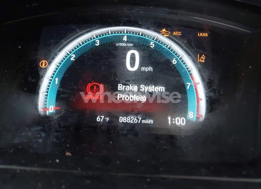 Photo 15 of 2018 Honda Civic LX (VIN 2HGFC2F60JH531478)