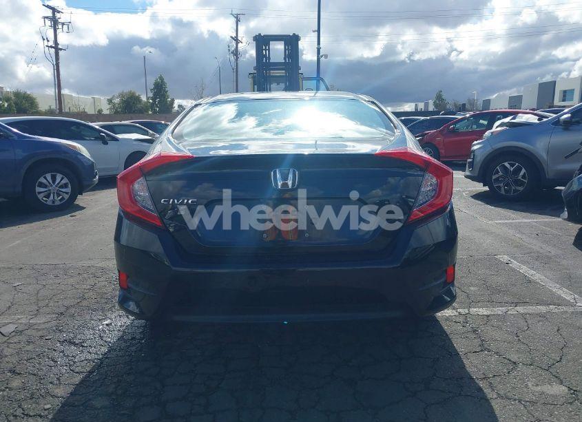 Photo 16 of 2018 Honda Civic LX (VIN 2HGFC2F60JH531478)