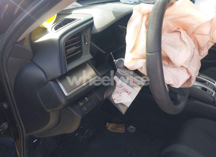 Photo 17 of 2018 Honda Civic LX (VIN 2HGFC2F60JH531478)