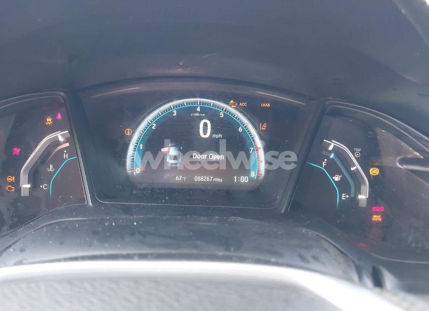 Photo 7 of 2018 Honda Civic LX (VIN 2HGFC2F60JH531478)