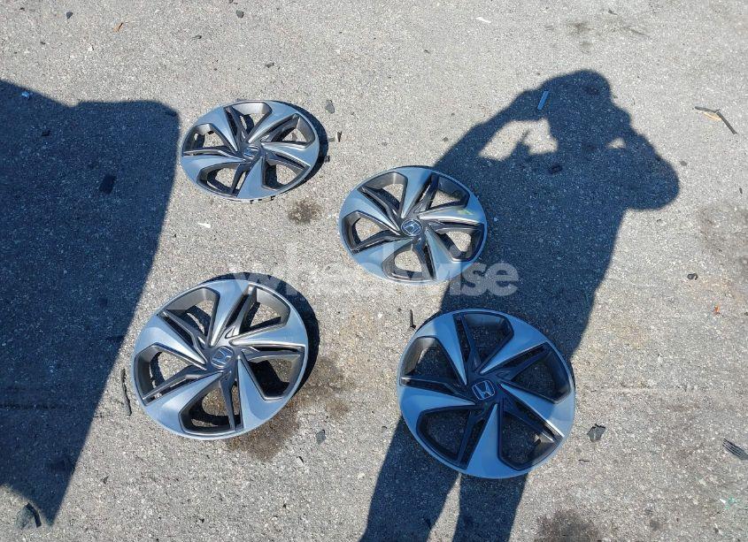 Photo 12 of 2019 Honda Civic LX (VIN 2HGFC2F60KH515136)