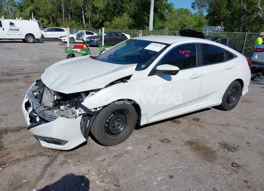 Photo 2 of 2019 Honda Civic LX (VIN 2HGFC2F60KH515136)