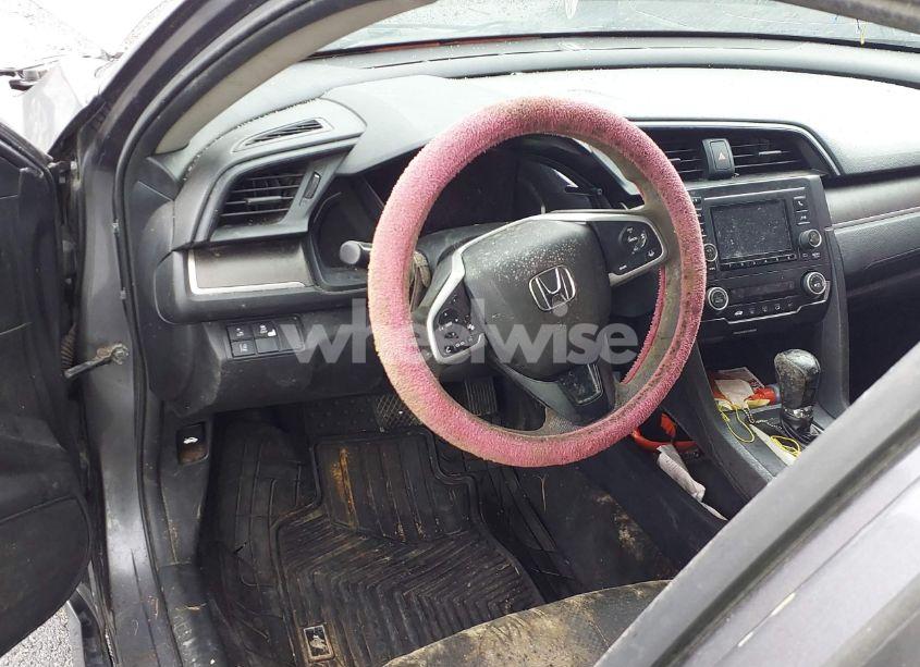 Photo 7 of 2019 Honda Civic LX (VIN 2HGFC2F60KH537797)