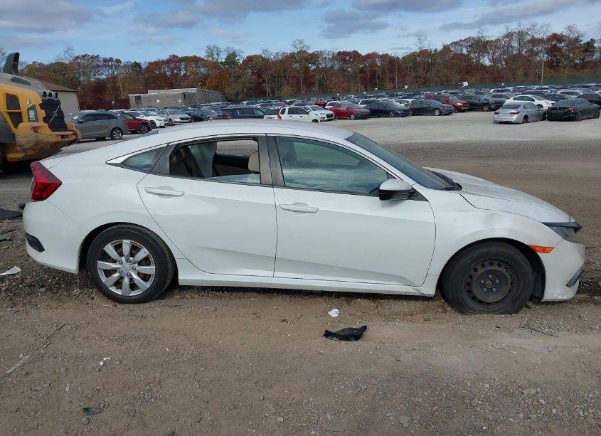 Photo 13 of 2019 Honda Civic LX (VIN 2HGFC2F60KH546516)