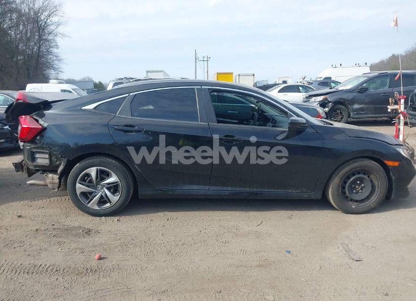 Photo 13 of 2019 Honda Civic LX (VIN 2HGFC2F60KH550257)