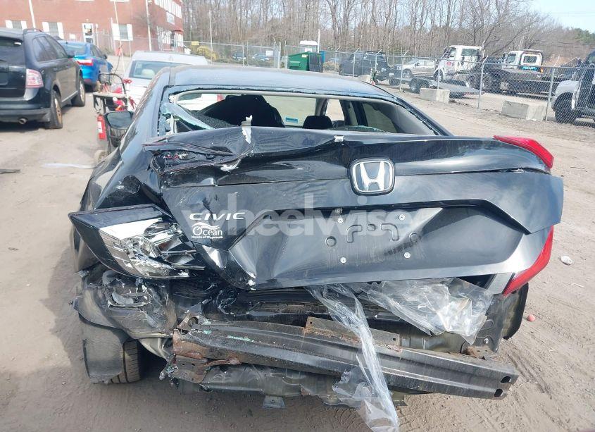 Photo 16 of 2019 Honda Civic LX (VIN 2HGFC2F60KH550257)