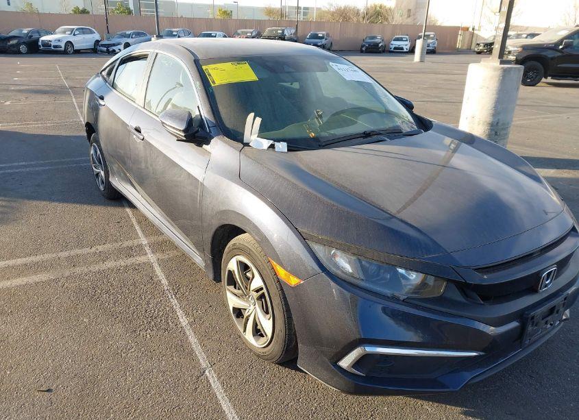 2019 Honda Civic LX (VIN 2HGFC2F60KH555927) main photo