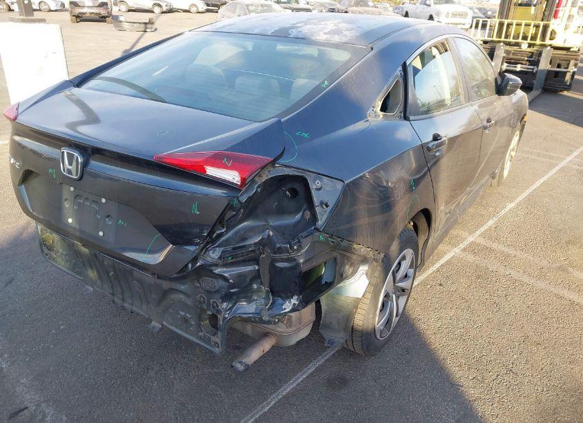 Photo 4 of 2019 Honda Civic LX (VIN 2HGFC2F60KH555927)