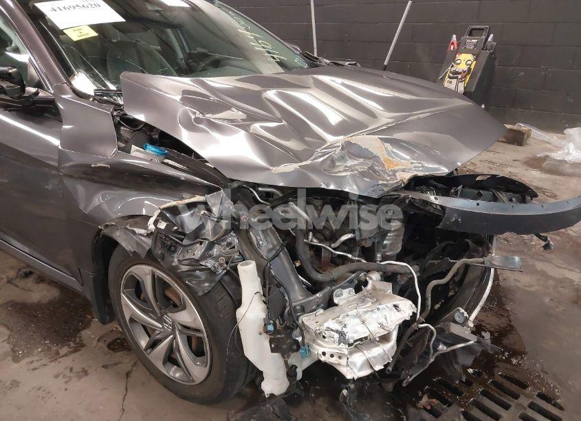 Photo 18 of 2019 Honda Civic LX (VIN 2HGFC2F60KH556785)