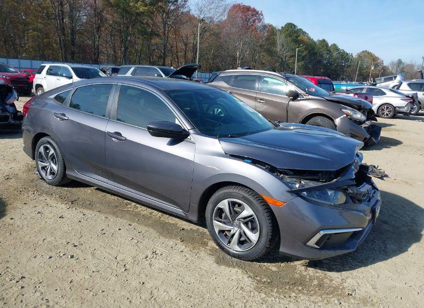 2019 Honda Civic LX (VIN 2HGFC2F60KH558097) main photo