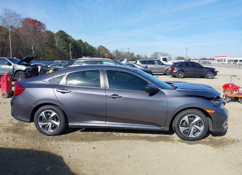Photo 14 of 2019 Honda Civic LX (VIN 2HGFC2F60KH558097)