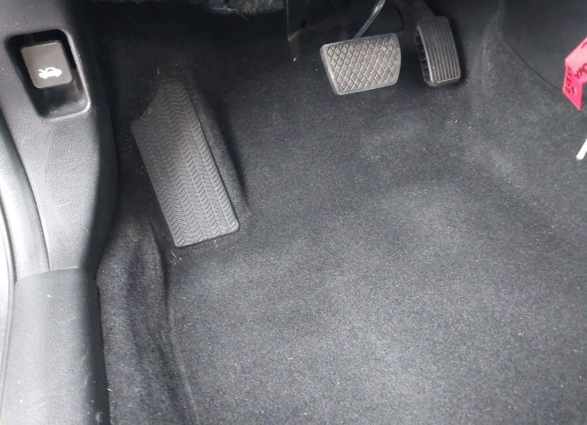 Photo 18 of 2019 Honda Civic LX (VIN 2HGFC2F60KH558097)