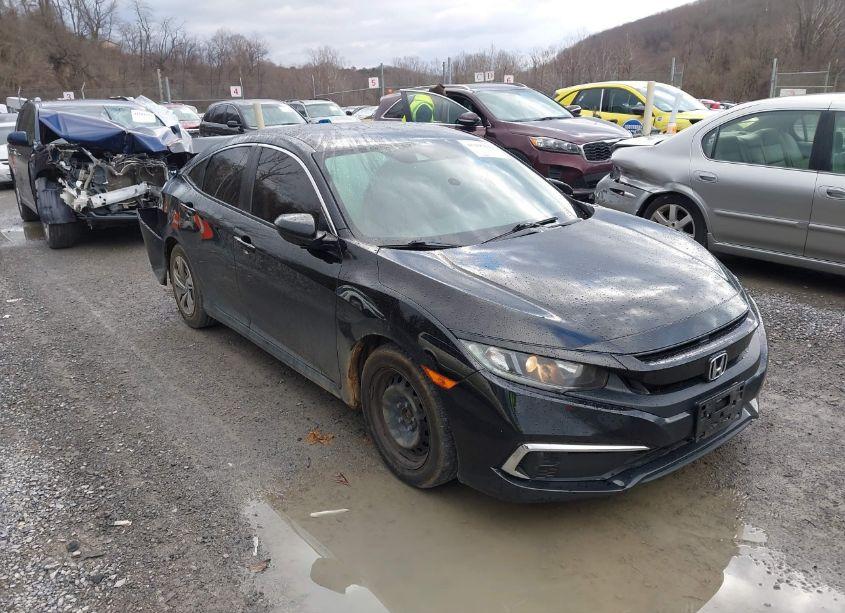 2019 Honda Civic LX (VIN 2HGFC2F60KH582562) main photo