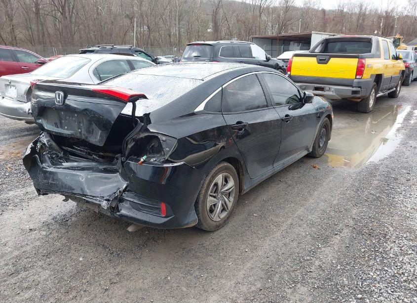 Photo 4 of 2019 Honda Civic LX (VIN 2HGFC2F60KH582562)