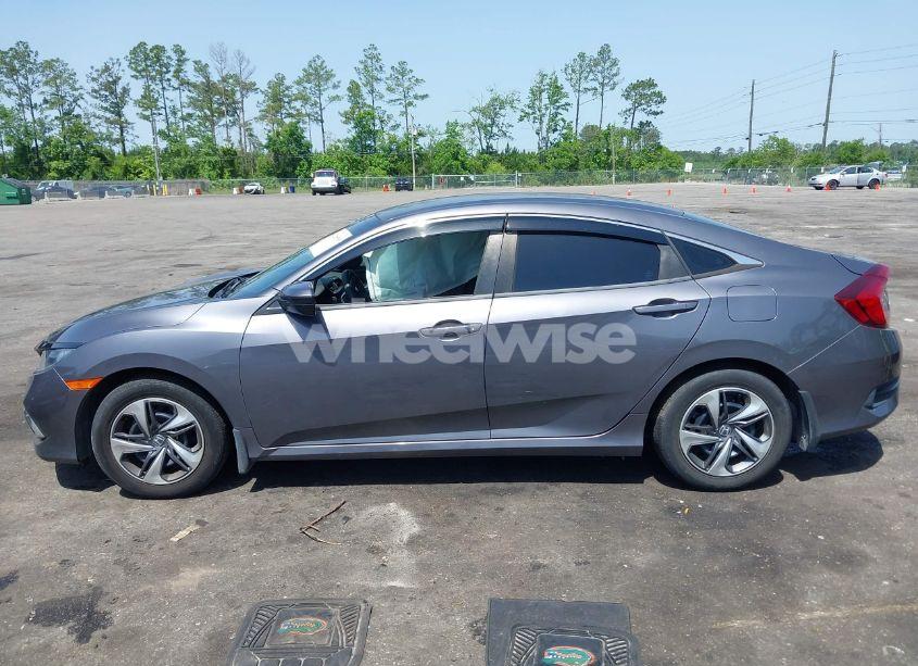 Photo 14 of 2019 Honda Civic LX (VIN 2HGFC2F60KH596686)