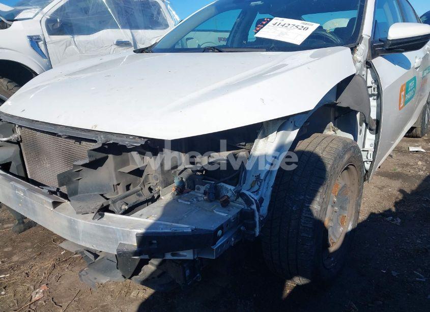 Photo 6 of 2020 Honda Civic LX (VIN 2HGFC2F60LH509015)