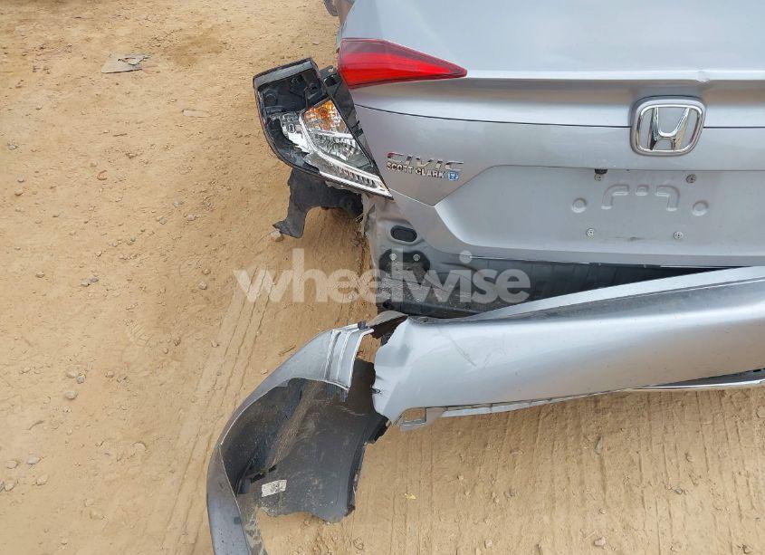 Photo 6 of 2020 Honda Civic LX (VIN 2HGFC2F60LH516885)