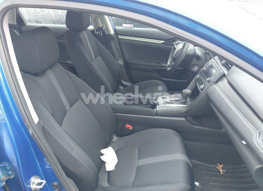 Photo 5 of 2020 Honda Civic LX (VIN 2HGFC2F60LH535842)