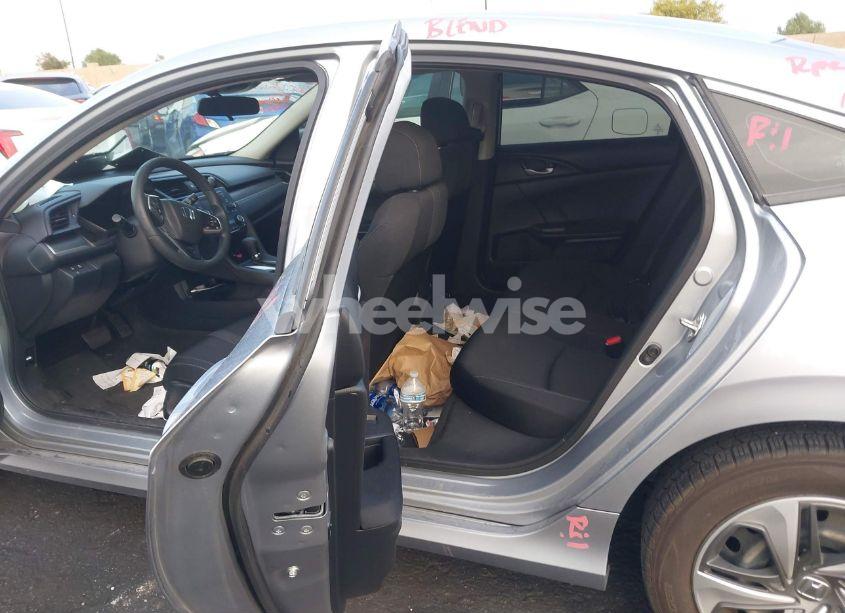 Photo 8 of 2020 Honda Civic LX (VIN 2HGFC2F60LH536778)