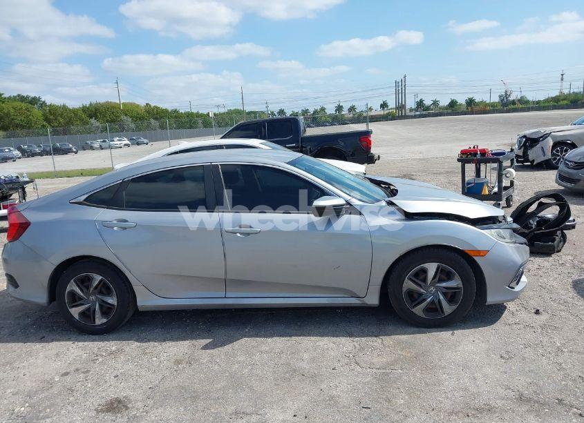 Photo 14 of 2020 Honda Civic LX (VIN 2HGFC2F60LH565181)