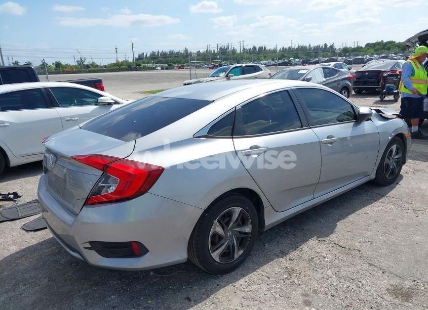 Photo 4 of 2020 Honda Civic LX (VIN 2HGFC2F60LH565181)