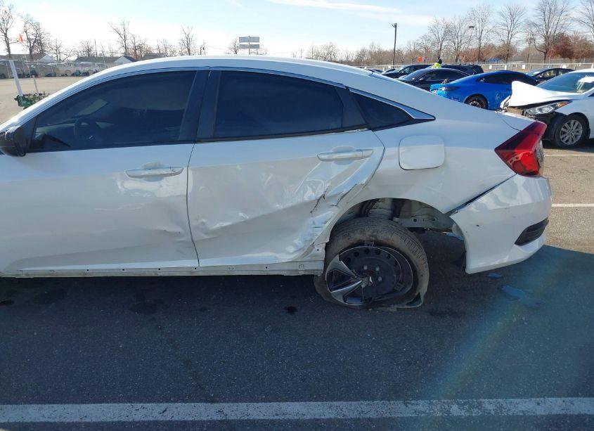 Photo 6 of 2020 Honda Civic LX (VIN 2HGFC2F60LH575533)