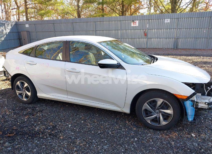 Photo 14 of 2020 Honda Civic LX (VIN 2HGFC2F60LH577430)