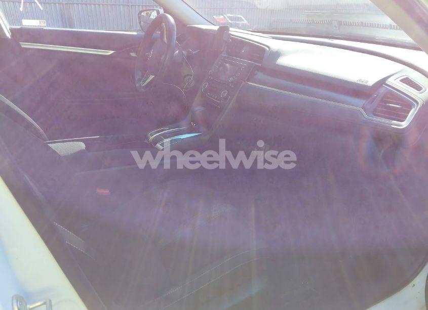 Photo 5 of 2020 Honda Civic LX (VIN 2HGFC2F60LH577430)