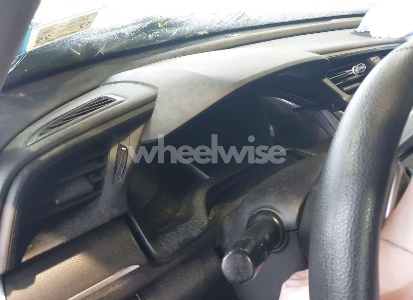 Photo 7 of 2020 Honda Civic LX (VIN 2HGFC2F60LH597368)