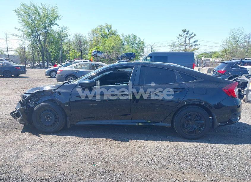 Photo 14 of 2021 Honda Civic LX (VIN 2HGFC2F60MH518797)