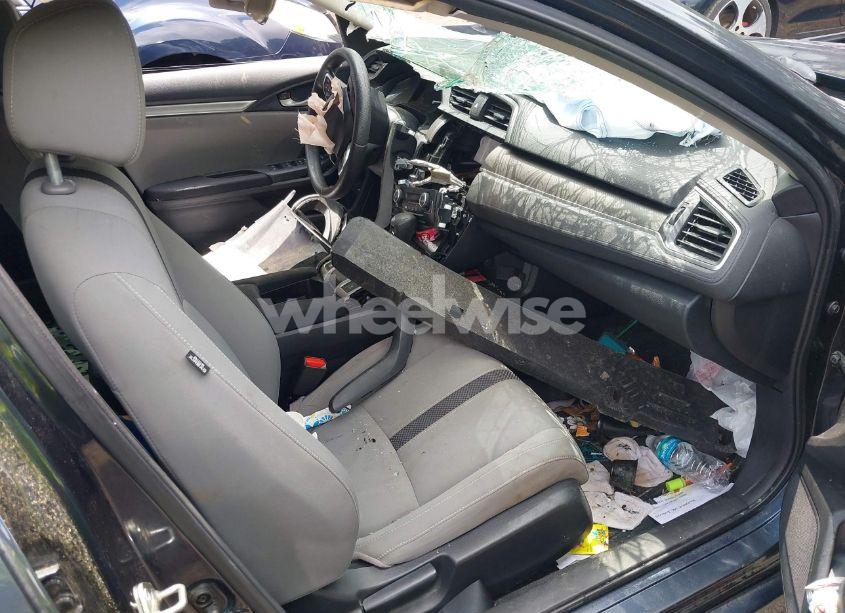 Photo 5 of 2019 Honda Civic LX (VIN 2HGFC2F61KH534309)