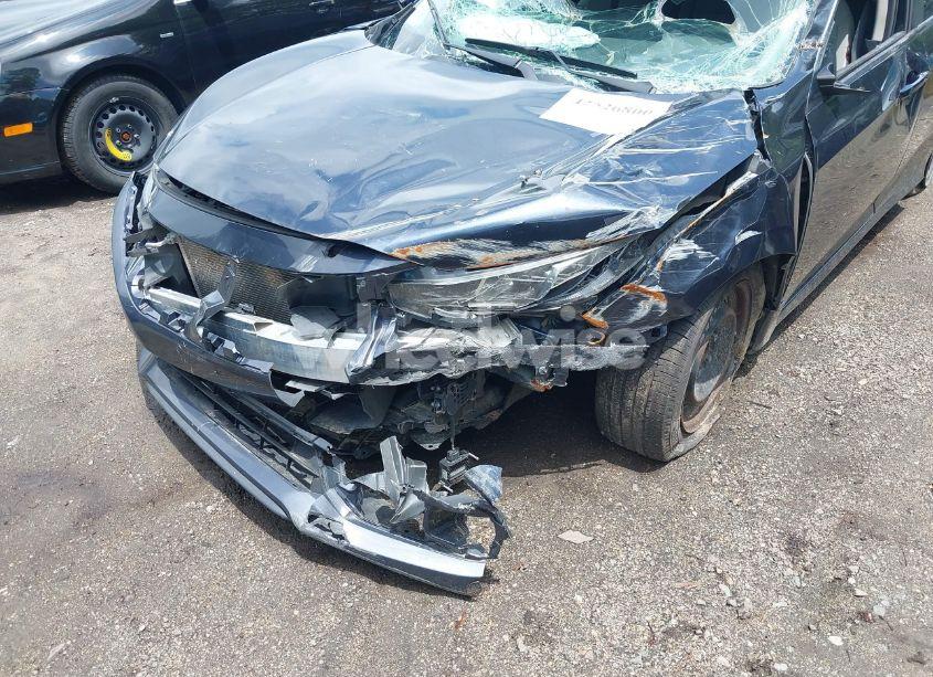 Photo 6 of 2019 Honda Civic LX (VIN 2HGFC2F61KH534309)